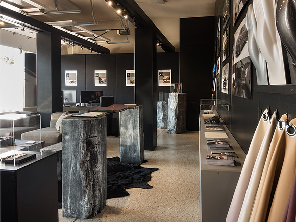 Timber pedestals and auto features display