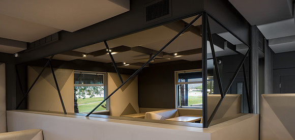 Mirror detail with metal “cracks”